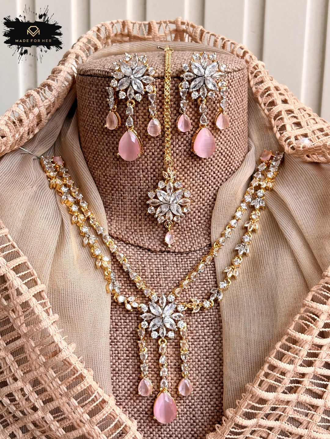 Elarique Zircon Necklace Set - KFS1049