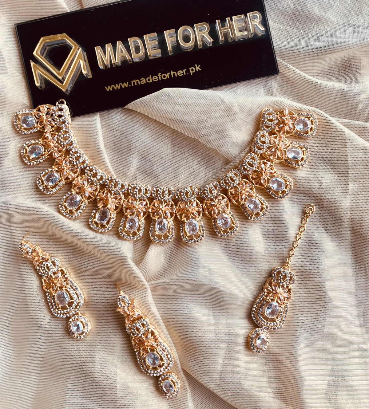 Beautiful Necklace - KQK051