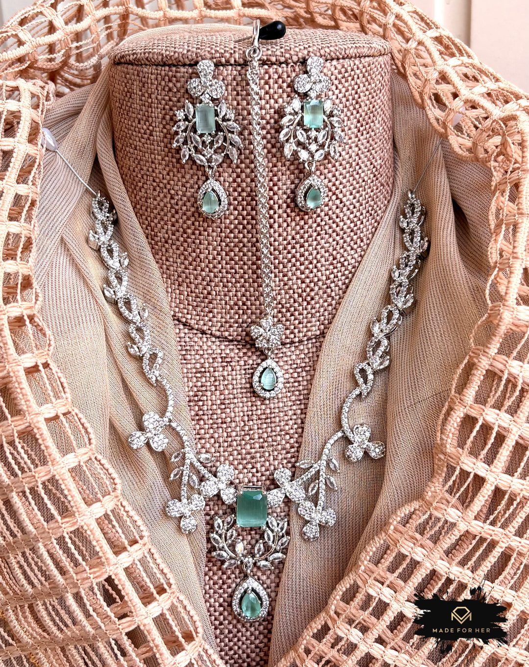 Elira – Zircon Necklace Set - KIA1220