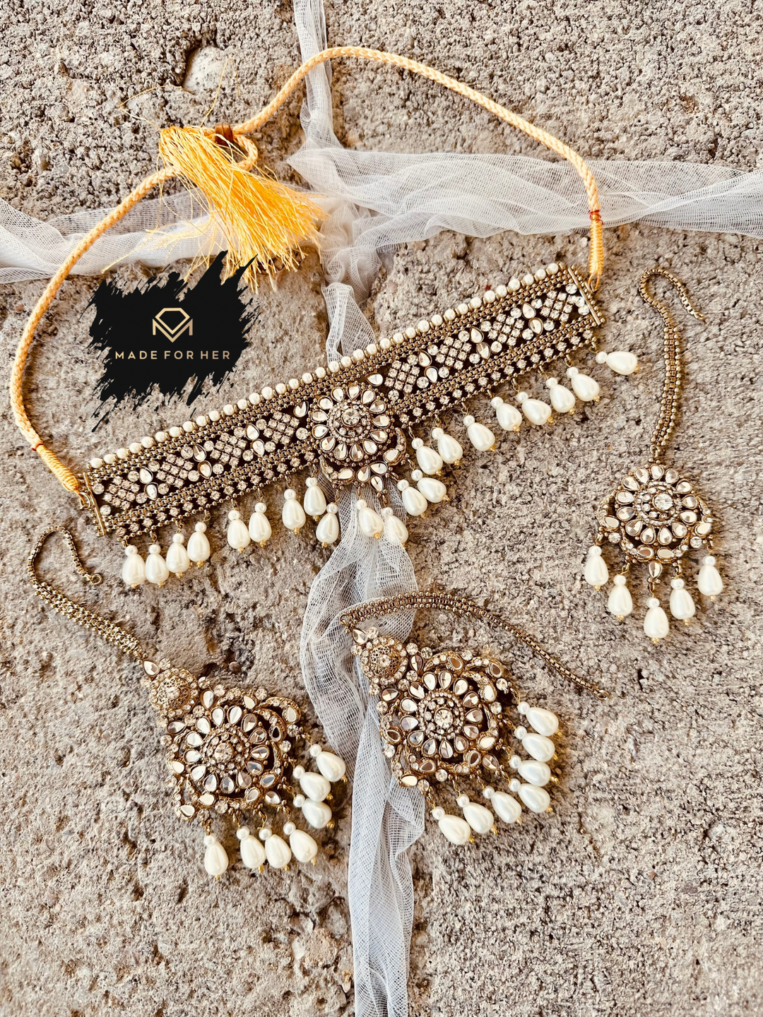 Afsana-e-Sheeshah Choker - KD1001