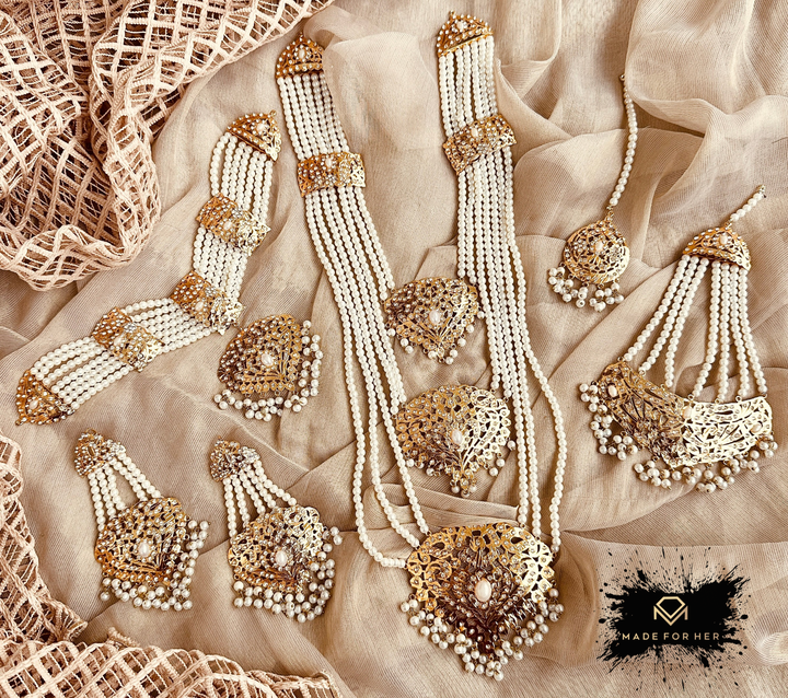 Husn-e-Hyderabadi – 3 Layered Bridal Set - WM1060