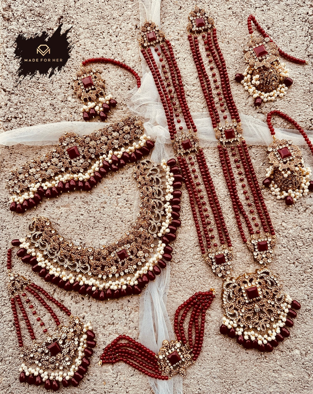 Zeenat-e-Dulhan — Exquisite Bridal Set - LA052