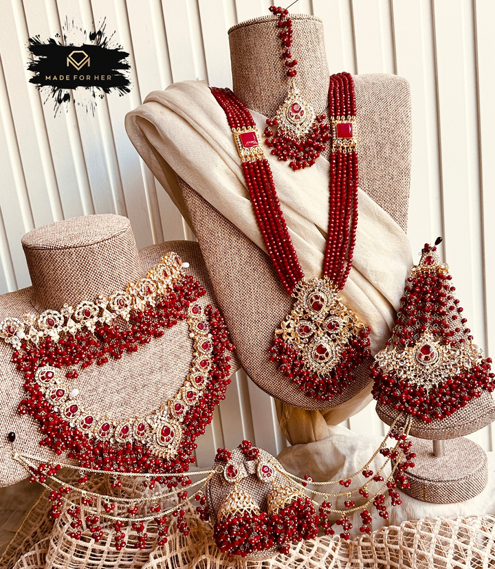 Malika-e-Aalam Bridal Set - LNS1070