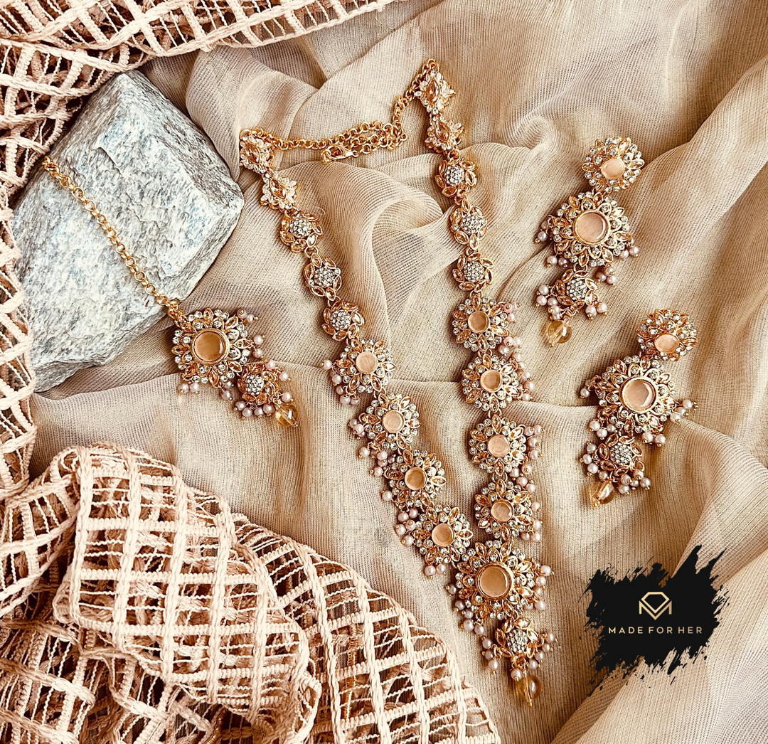 Lustrous Realm Malaa Set - KSH1022