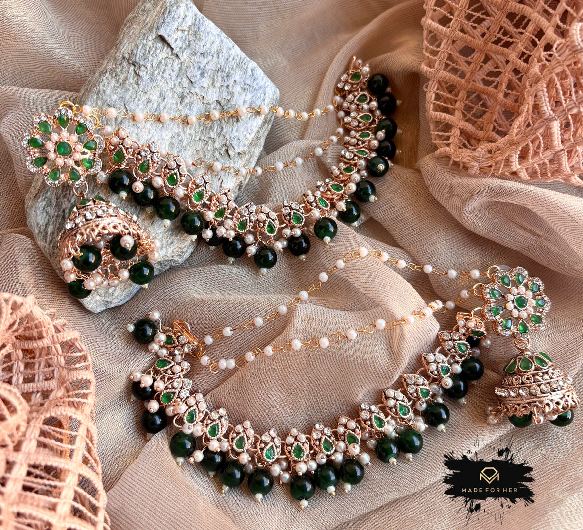 Sahara Dusk Danglers - Green - KIA1050