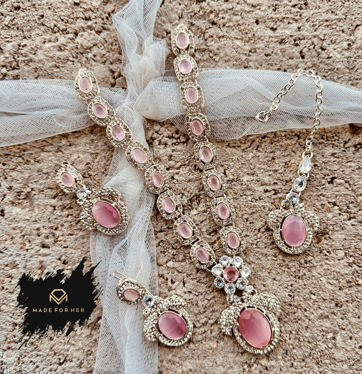 Urban Glow Necklace Set - KAHD1015