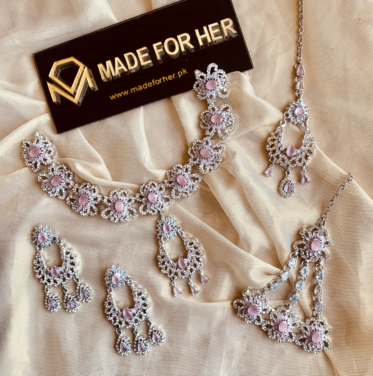 Elegant Bridal Necklace - WM167