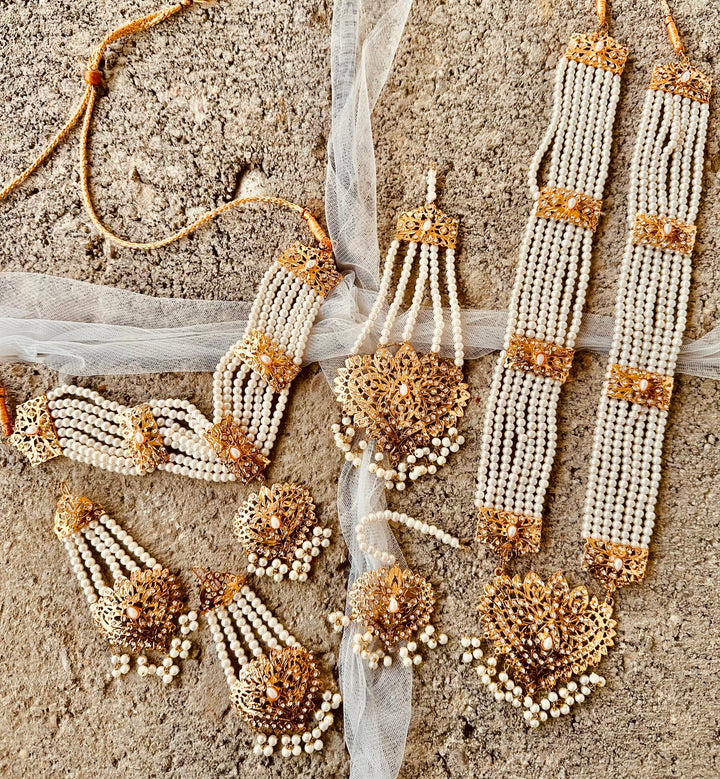 Hyderabadi Heritage Bridal Set - WM1041