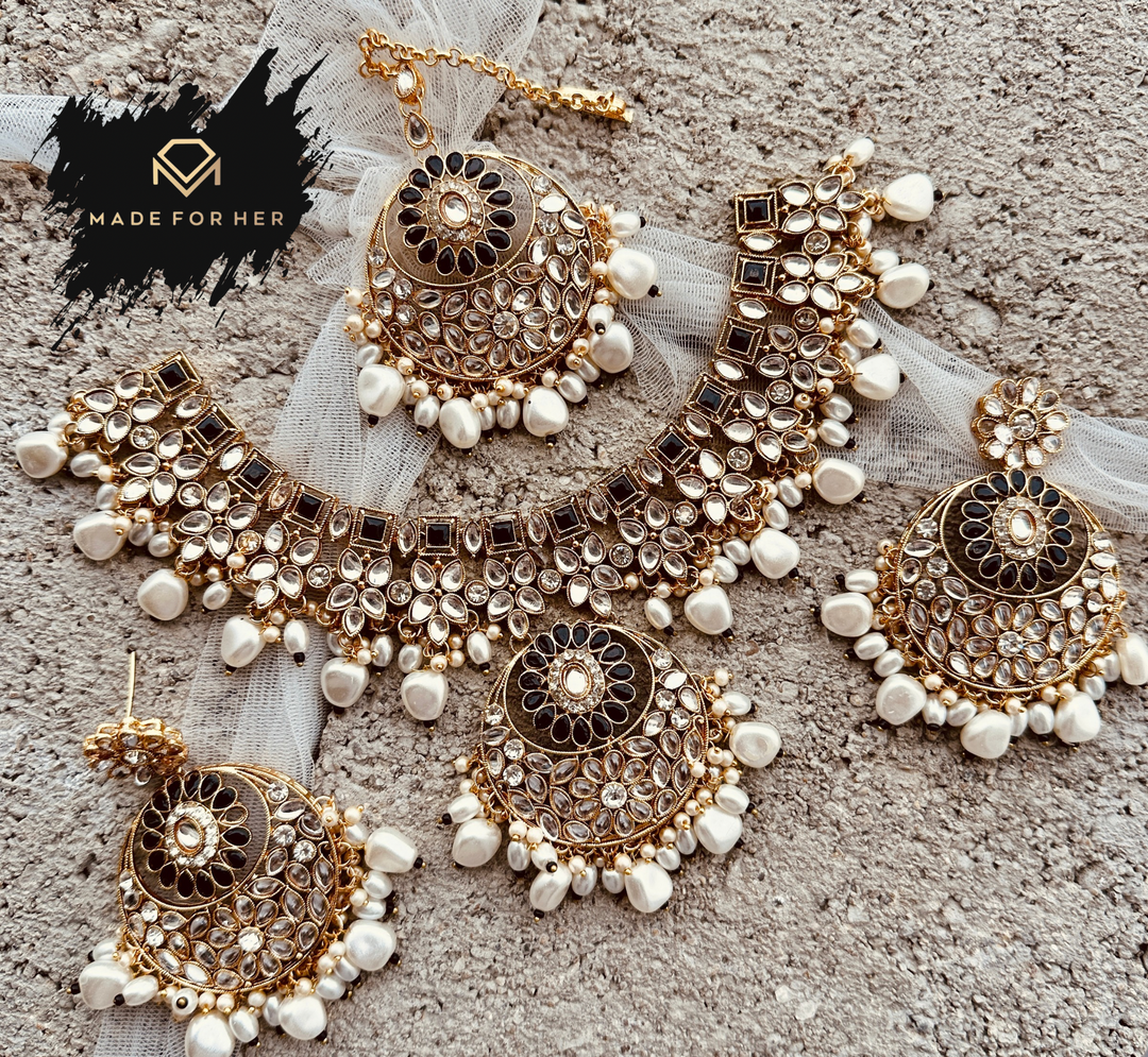 Zariya - Kundan Necklace Set