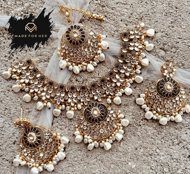 Zariya - Kundan Necklace Set