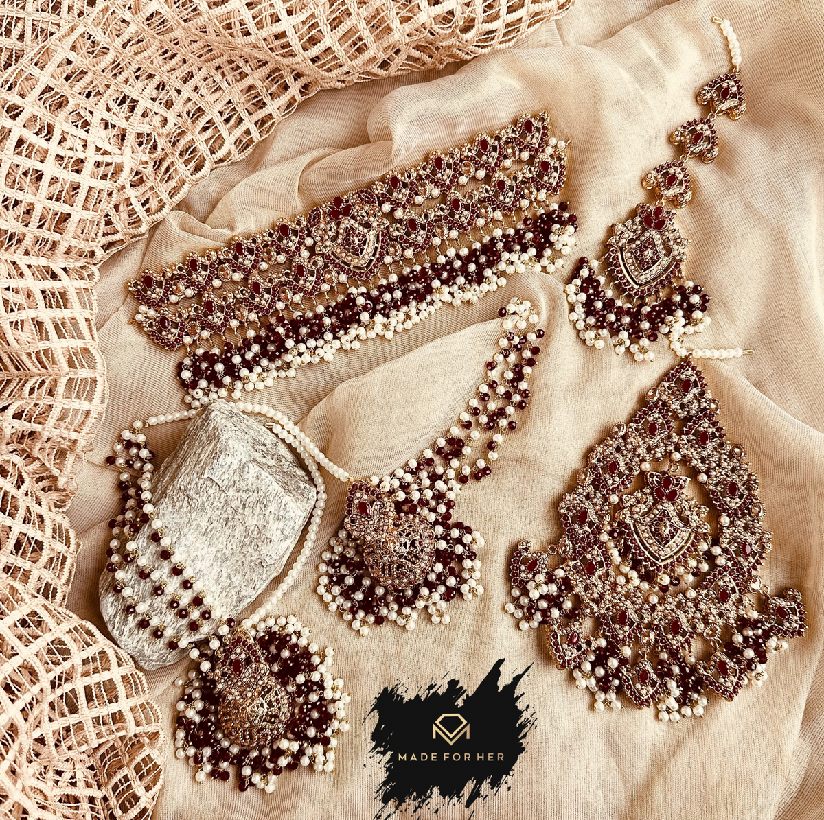 Saveraa — Opulent Bridal Set - LA1001