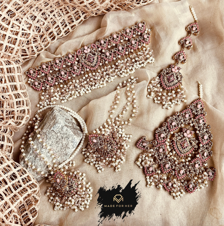 Saveraa – Opulent Bridal Set - LA1001