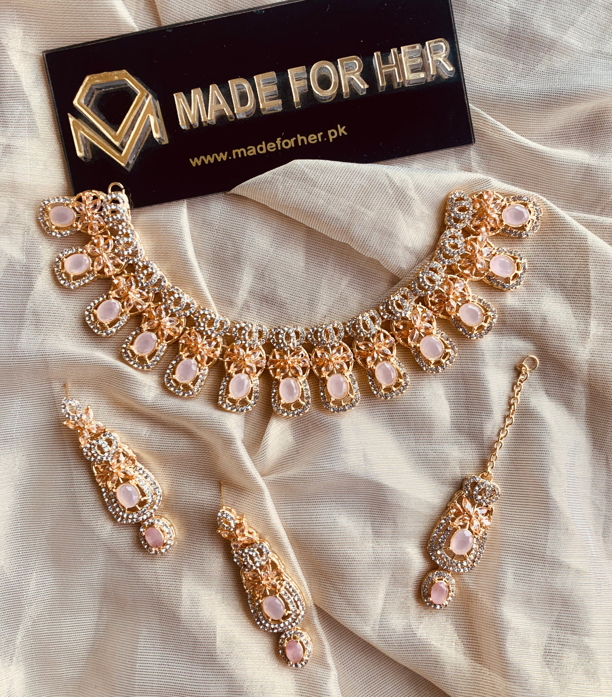Beautiful Necklace - KQK051