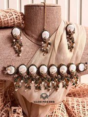Elegant Statement Choker Set - KQK1010