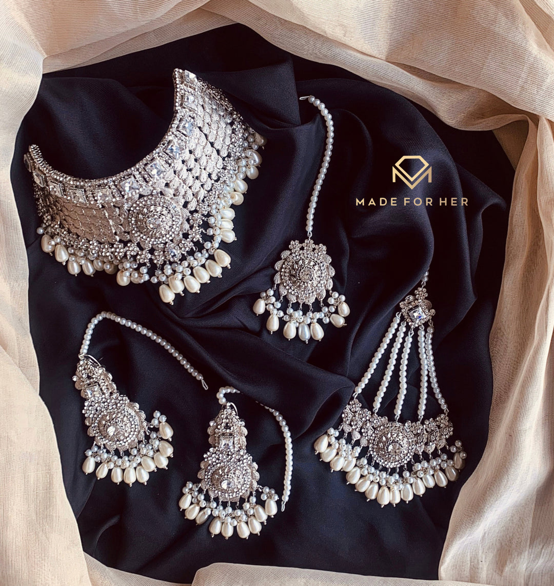 Bridal Collar Set - WM250