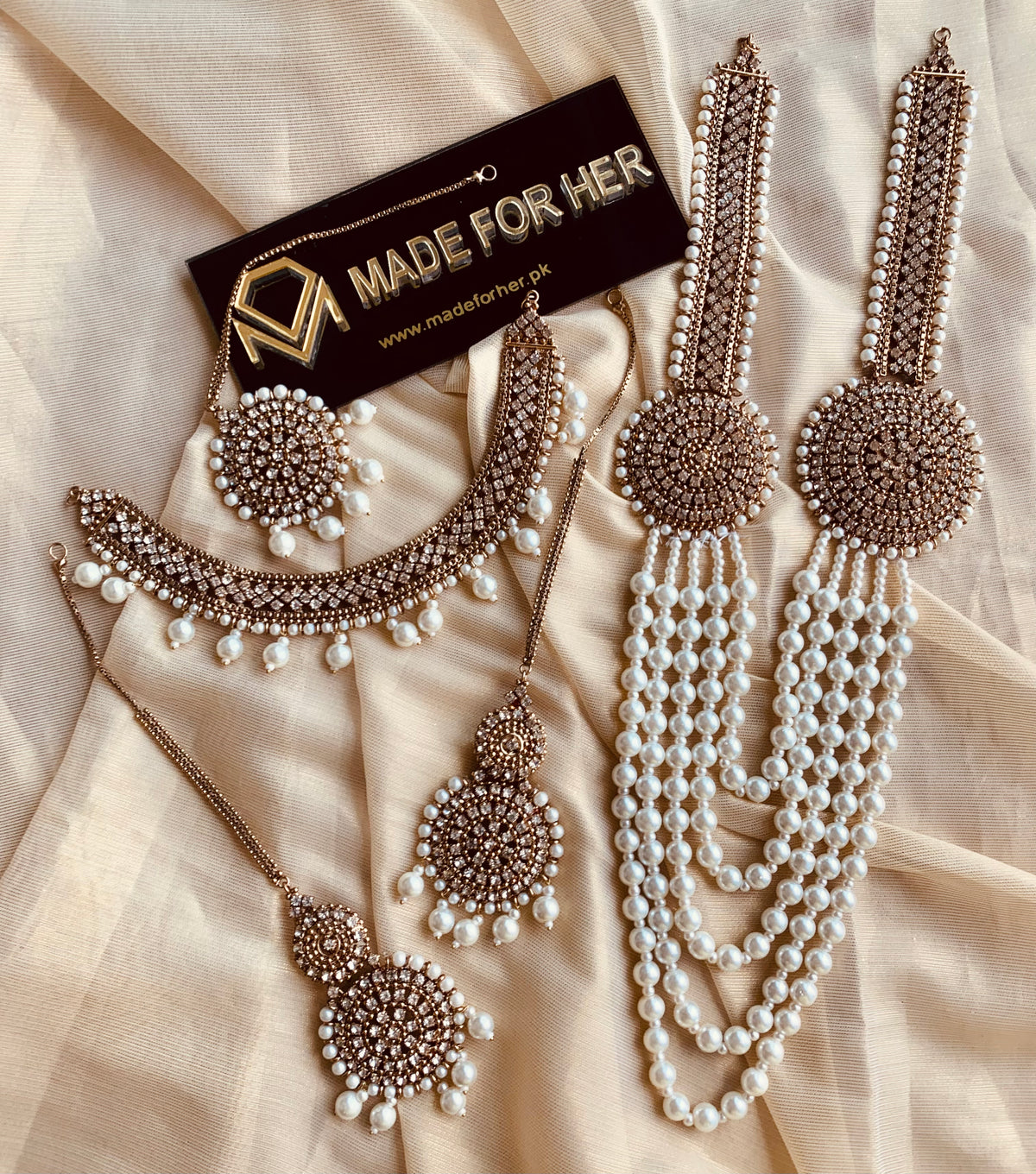 Pearly Malaa - WM129