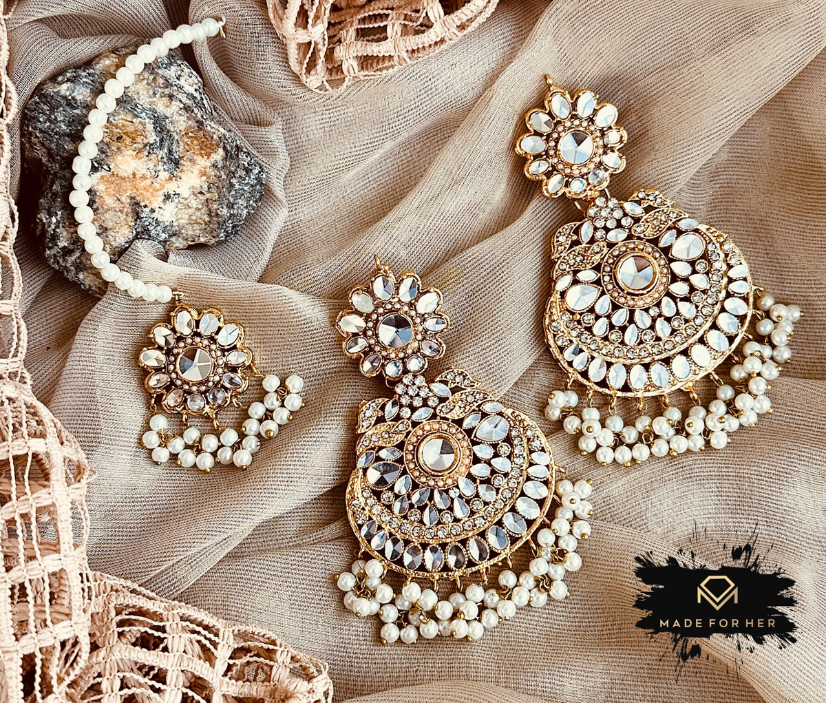 Elanora Earrings & Tikka Set - LNS1030