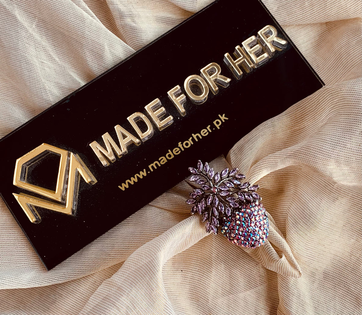 Luxurious Ring - KSH091