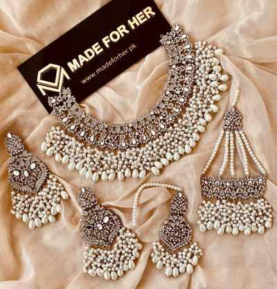 Royal Bridal Necklace Set
